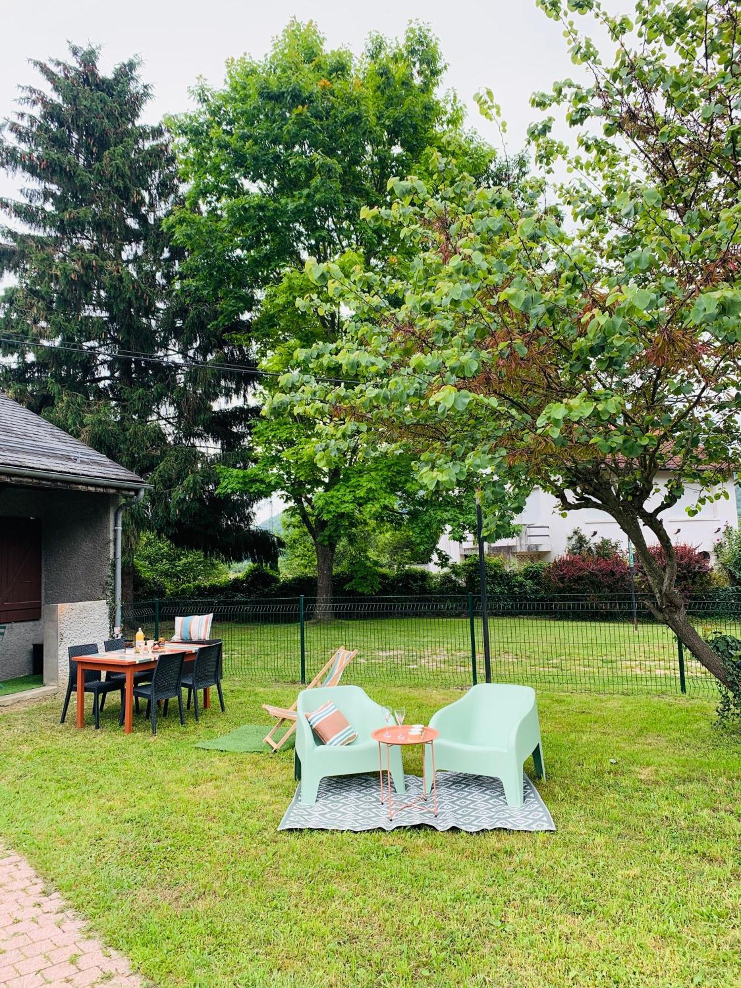 La Suite Unique - Le Jardin Sur Les Pyrenees- Vue Panoramique Montagne -Jardin Cloture Prive De 100M2-Parking-Linge De Lit Et Serviettes Compris- Bielle Bagian luar foto